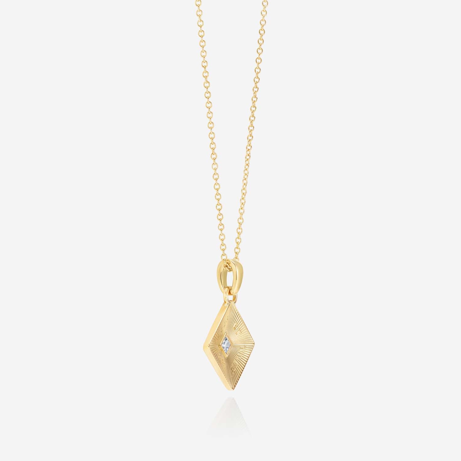 886 Royal Mint Necklaces Tutamen Diamond Square Pendant 18ct Yellow Gold