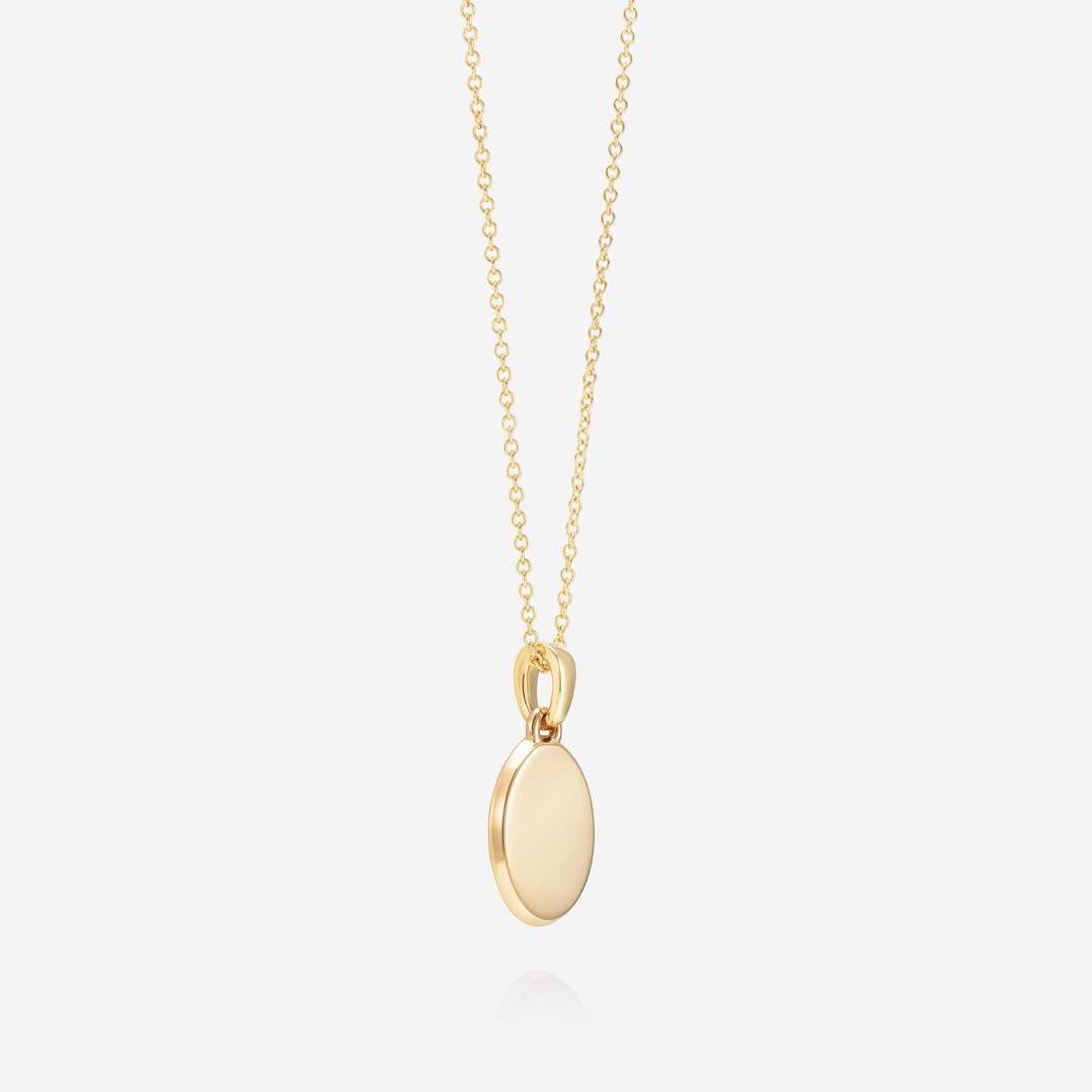 886 Royal Mint Pendants & Charms 886 Oval Pendant With Chain 18ct Yellow Gold