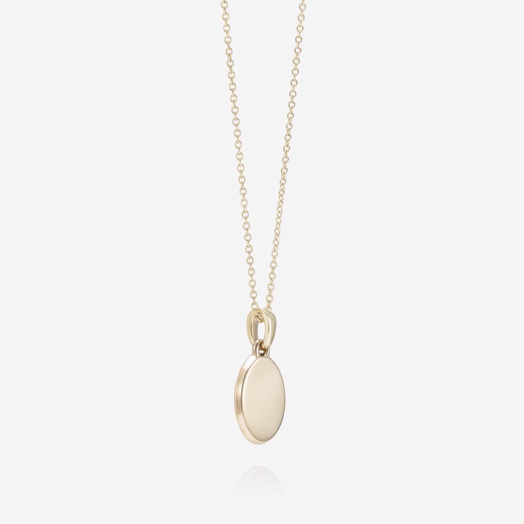 886 Royal Mint Pendants & Charms 886 Oval Pendant With Chain 9ct Yellow Gold