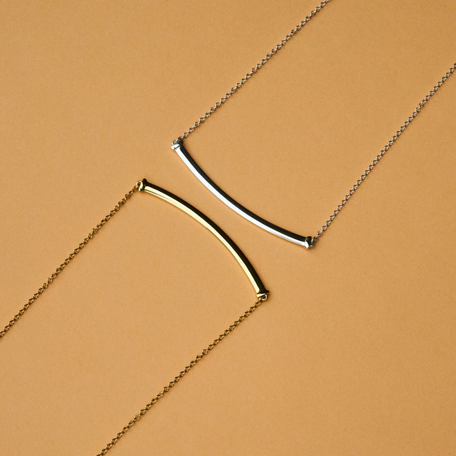 886 Royal Mint Necklaces 886 Bar Necklace Silver