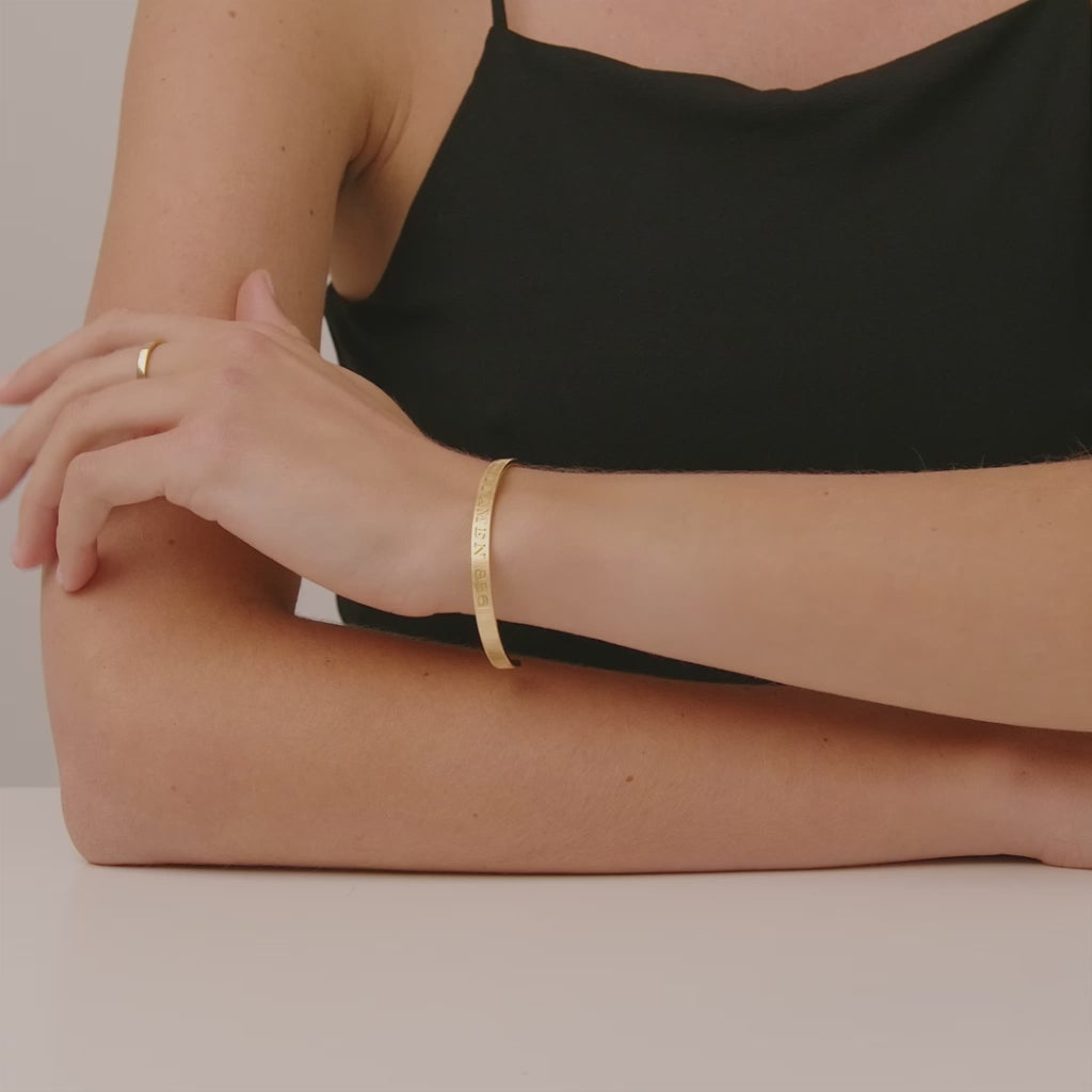 Tutamen Cuff 18ct Yellow Gold