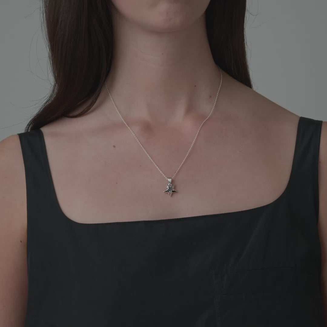 Shooting Star Pendant with 18 inch Trace Chain Sterling Silver