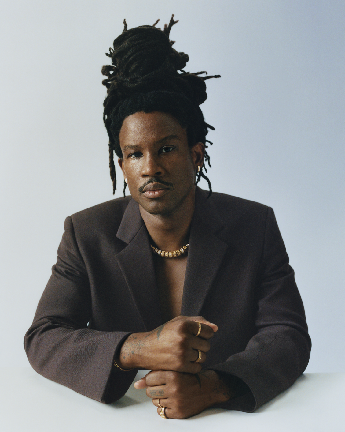 Akinola Davies – 886 Royal Mint