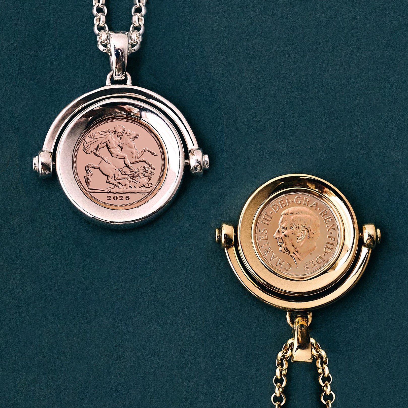 886 Royal Mint Necklaces 886 2025 Quarter Sovereign Spinning Pendant with Chain 18ct Gold