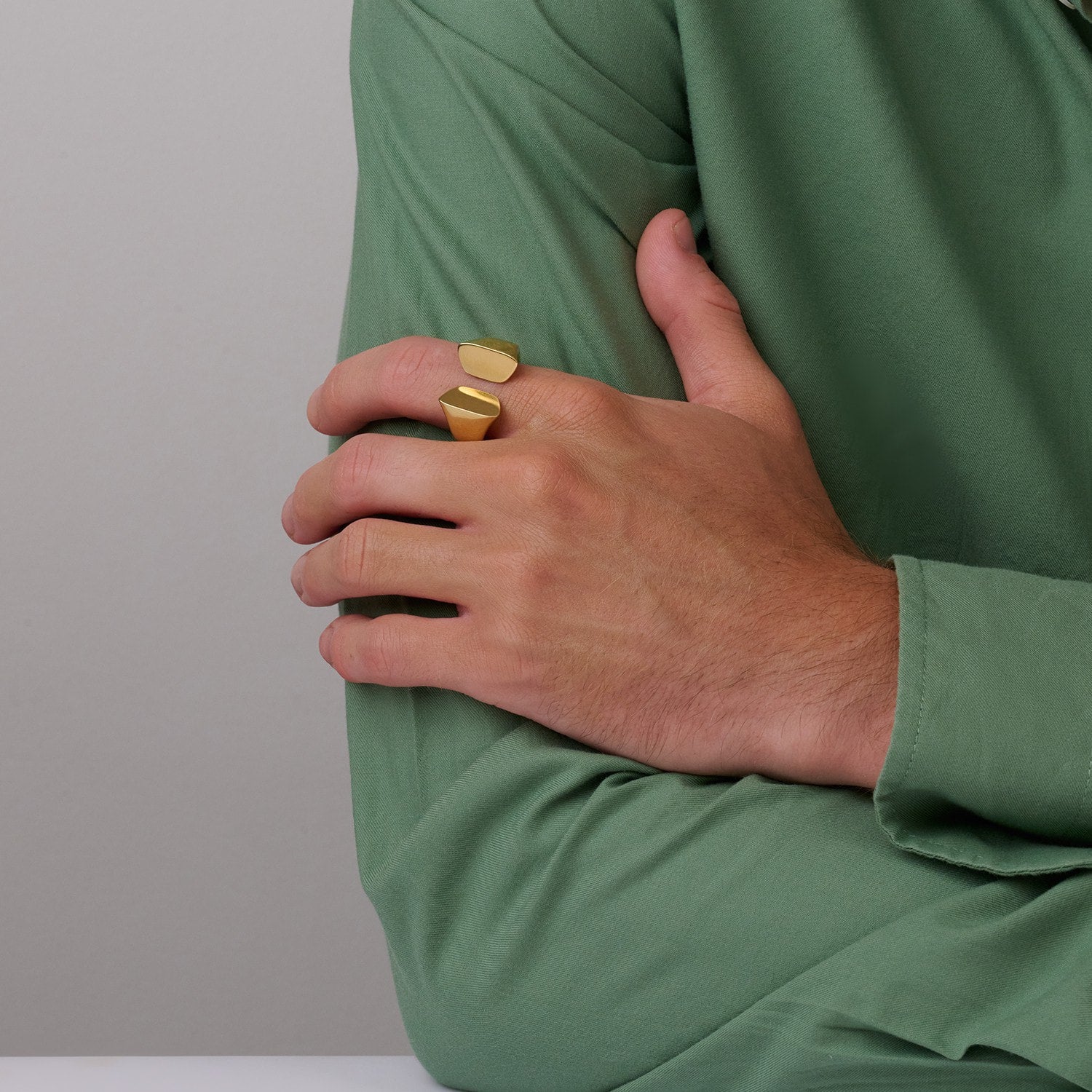 886 Royal Mint Bracelet Aurum Large Open Ring, 18ct Yellow Gold