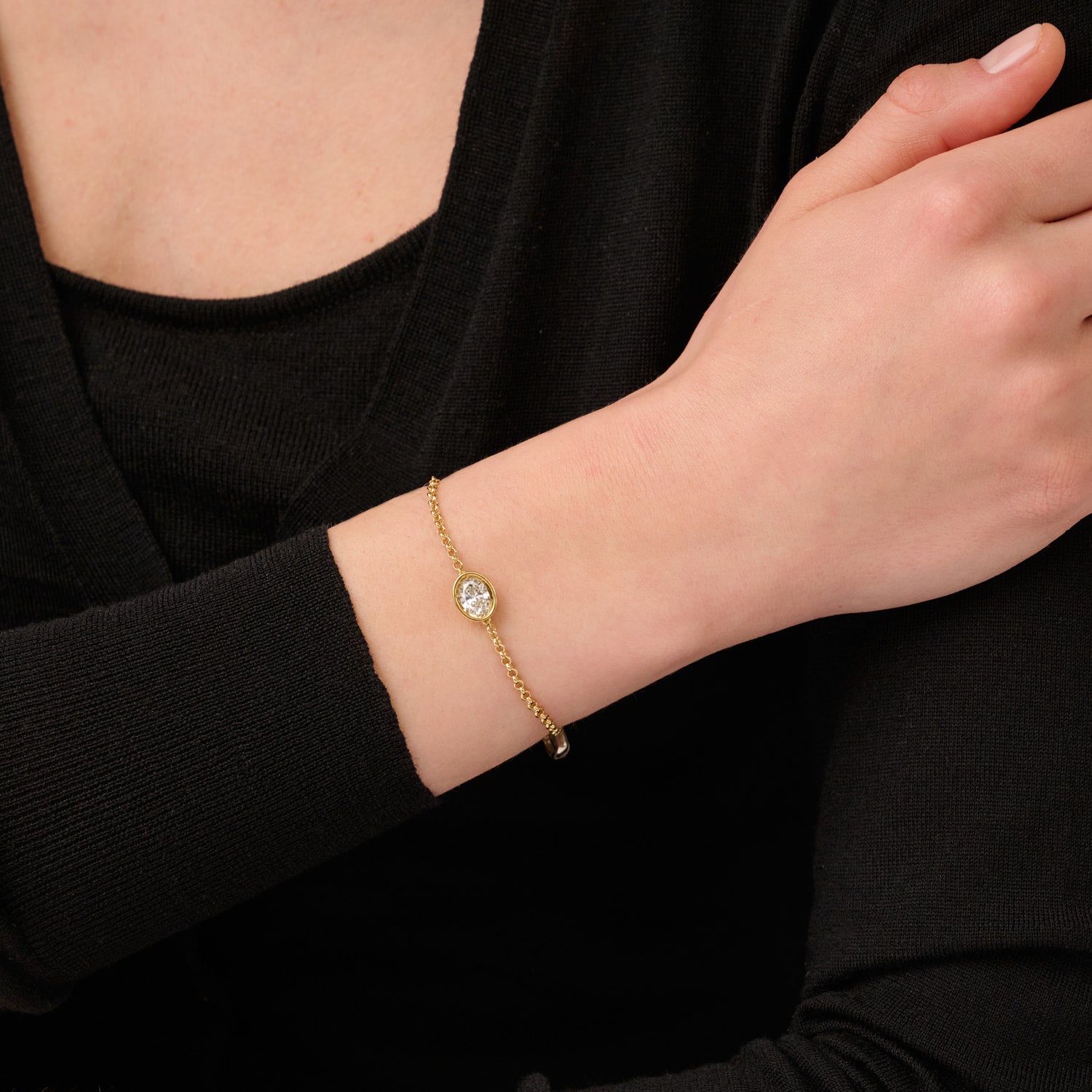 886 Royal Mint Bracelet Frameset Oval Diamond Bracelet, 18ct Yellow Gold