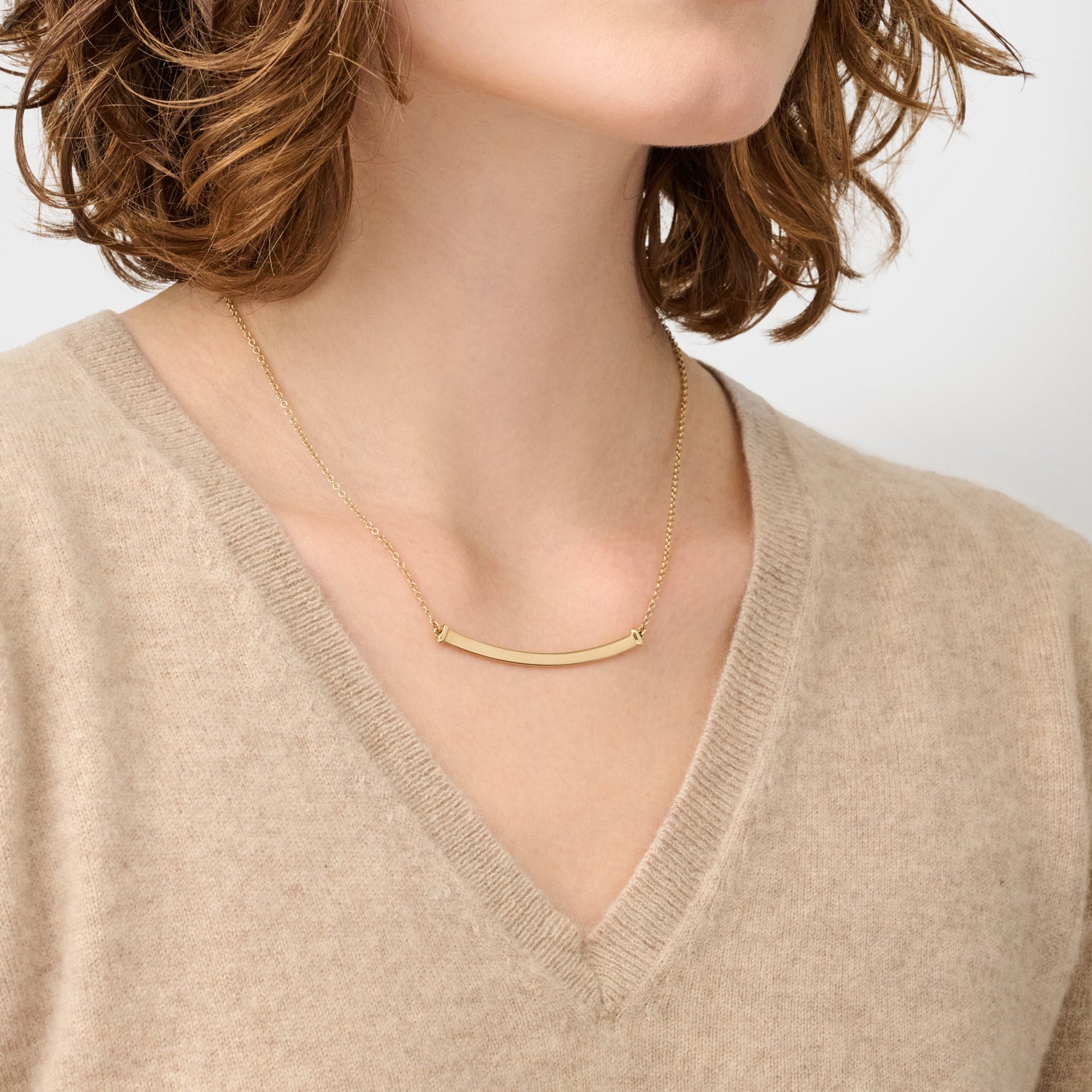 886 Royal Mint Necklaces 886 Bar Necklace 18ct Yellow Gold
