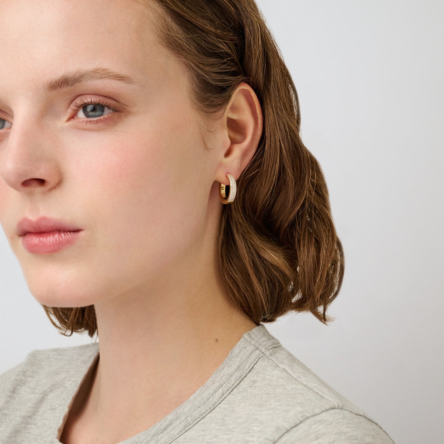 886 Royal Mint Earrings 886 Pavé Hoops in 18ct Yellow Gold