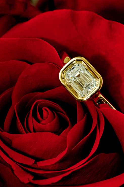 886 2026 Quarter Sovereign Spinning Pendant with Chain Sterling Silver