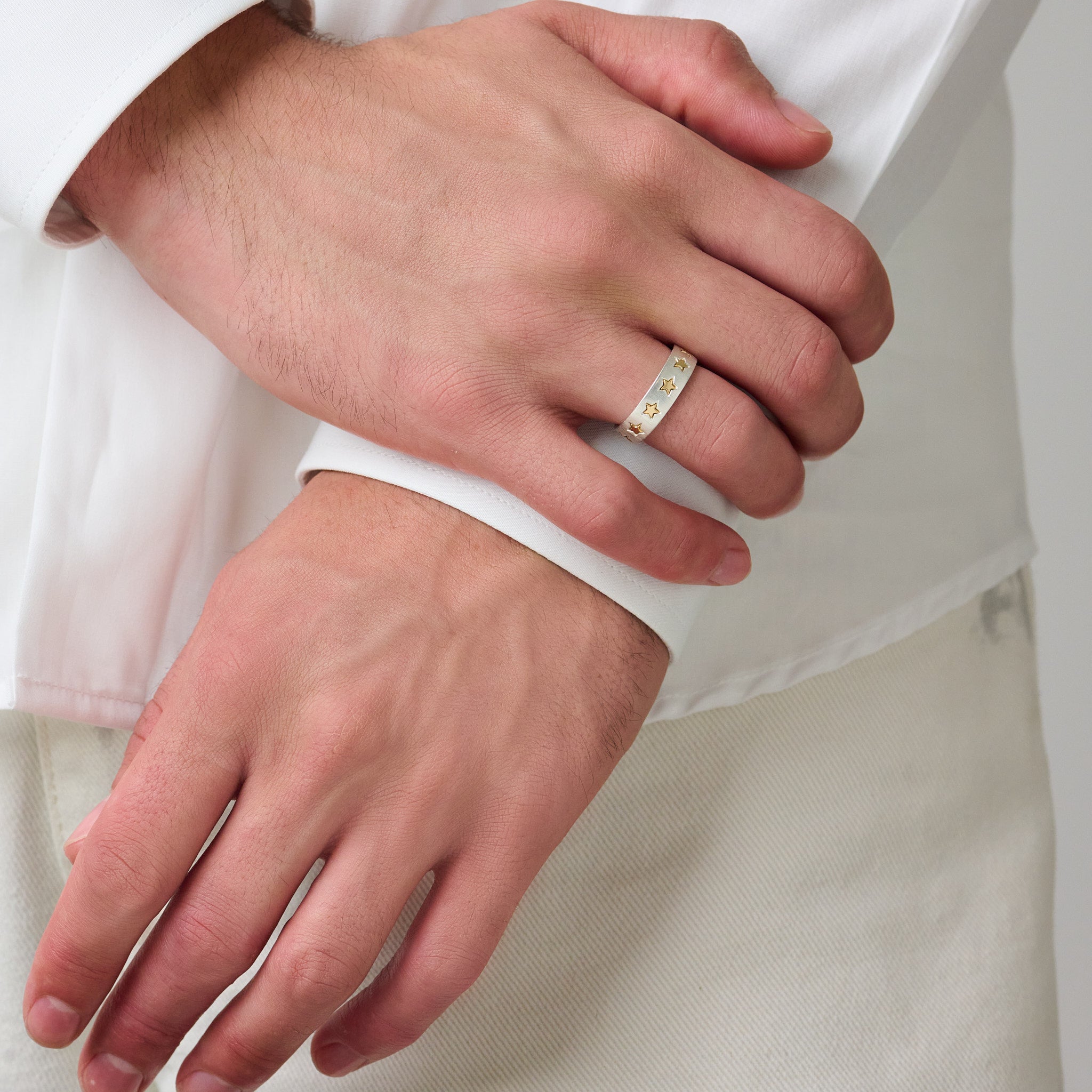 Shooting Star Band Ring in Silver & 9ct Yellow