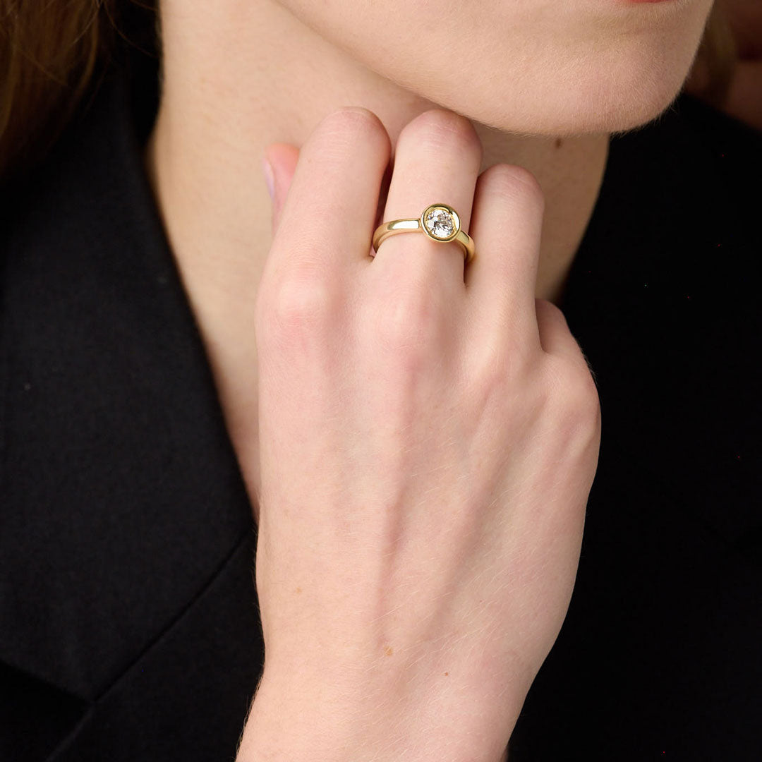 886 Royal Mint Round Cut Solitaire Diamond Engagement Ring, 18ct Yellow Gold