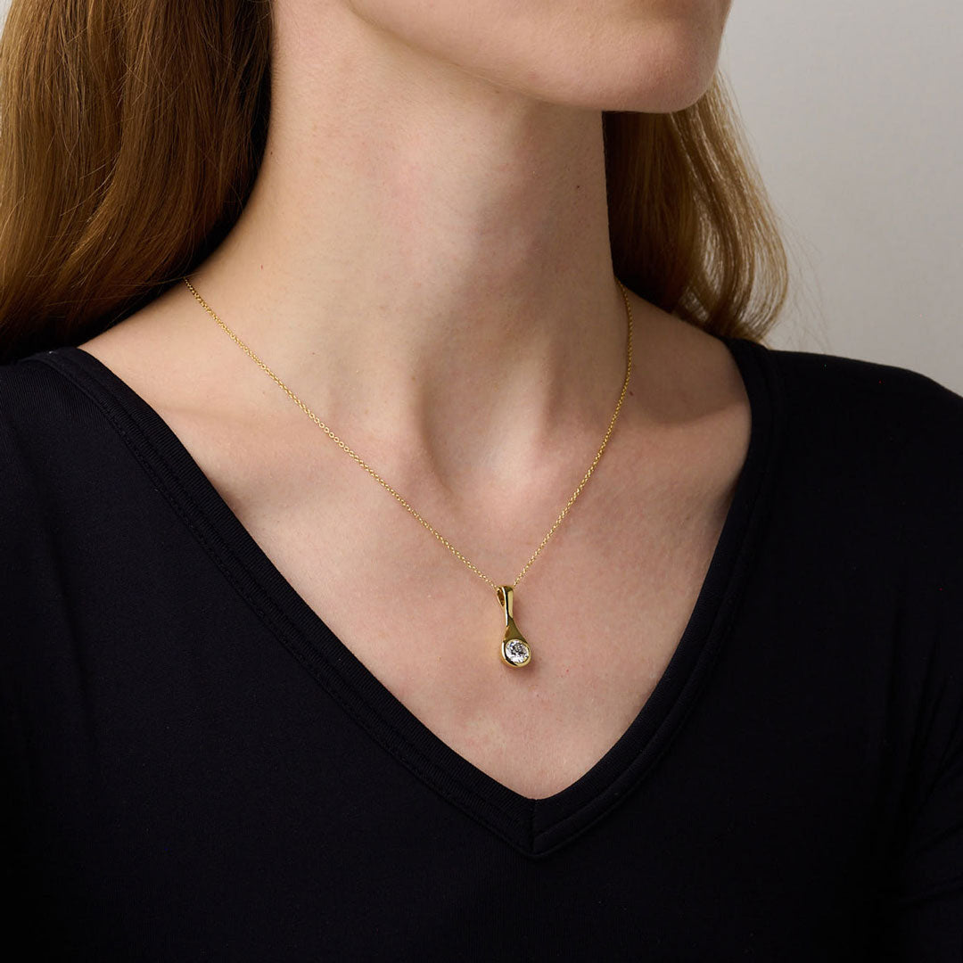 Teardrop Diamond Large Pendant with Small Belcher 18 inch Chain, 18ct Yellow Gold